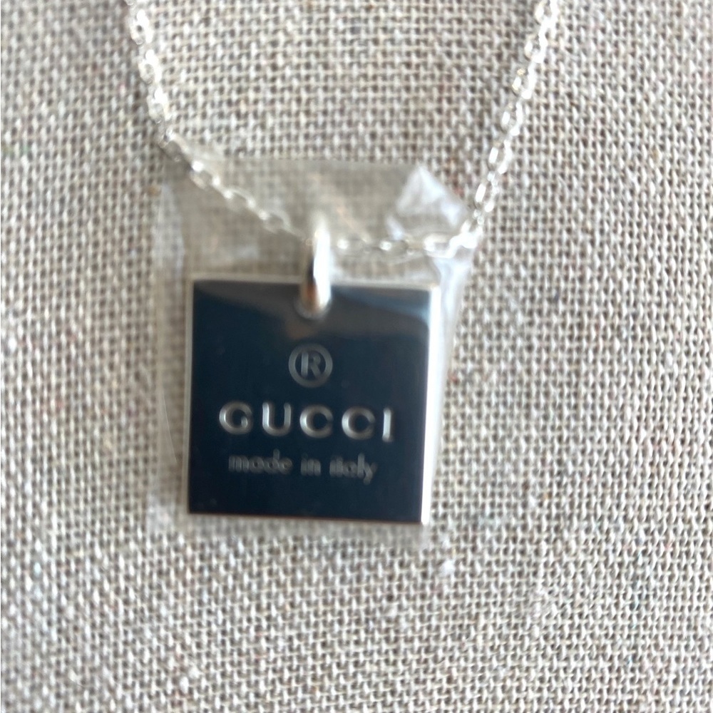 Authentic Gucci 925 Sterling Silver Logo Necklace - Picture 2 of 6